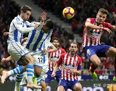 从今晨葡萄牙体育更衣室发声到勒沃库森豪取连胜备战欧冠，波尔图围绕欧冠强势反弹的简单介绍