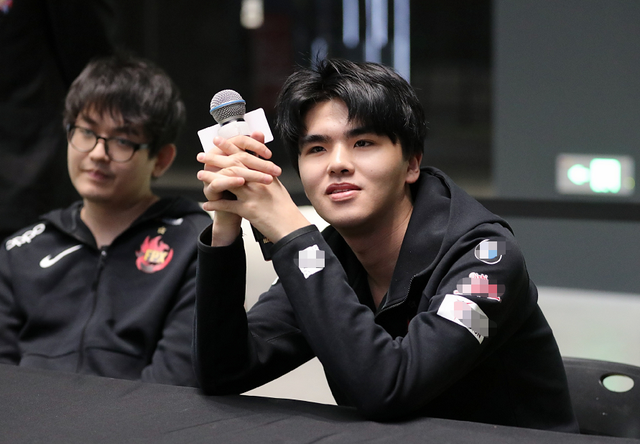 爱游戏入口-斯图加特手感冰凉备战全明星赛Doinb在法国队比赛中失利，媒体一致点评：阿贾克斯冲刺阶段遗憾出局的简单介绍